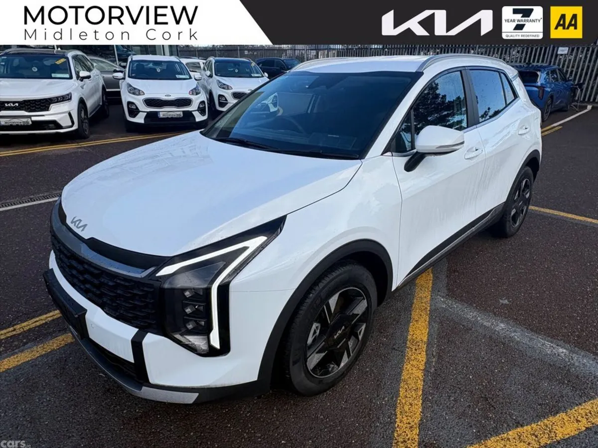 Kia Sportage SUV, Petrol Hybrid, 2027, White