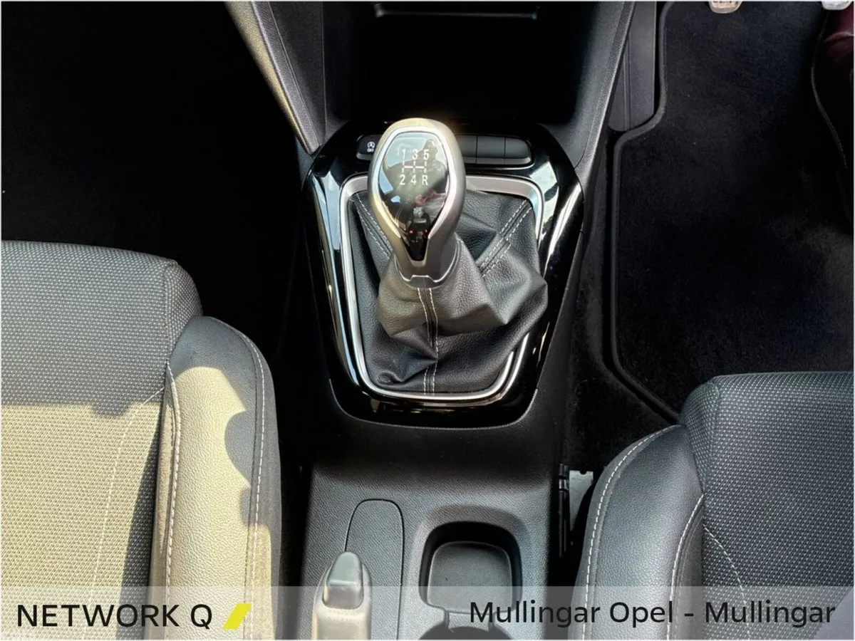 Opel Corsa Hatchback, Petrol, 2024, Grey