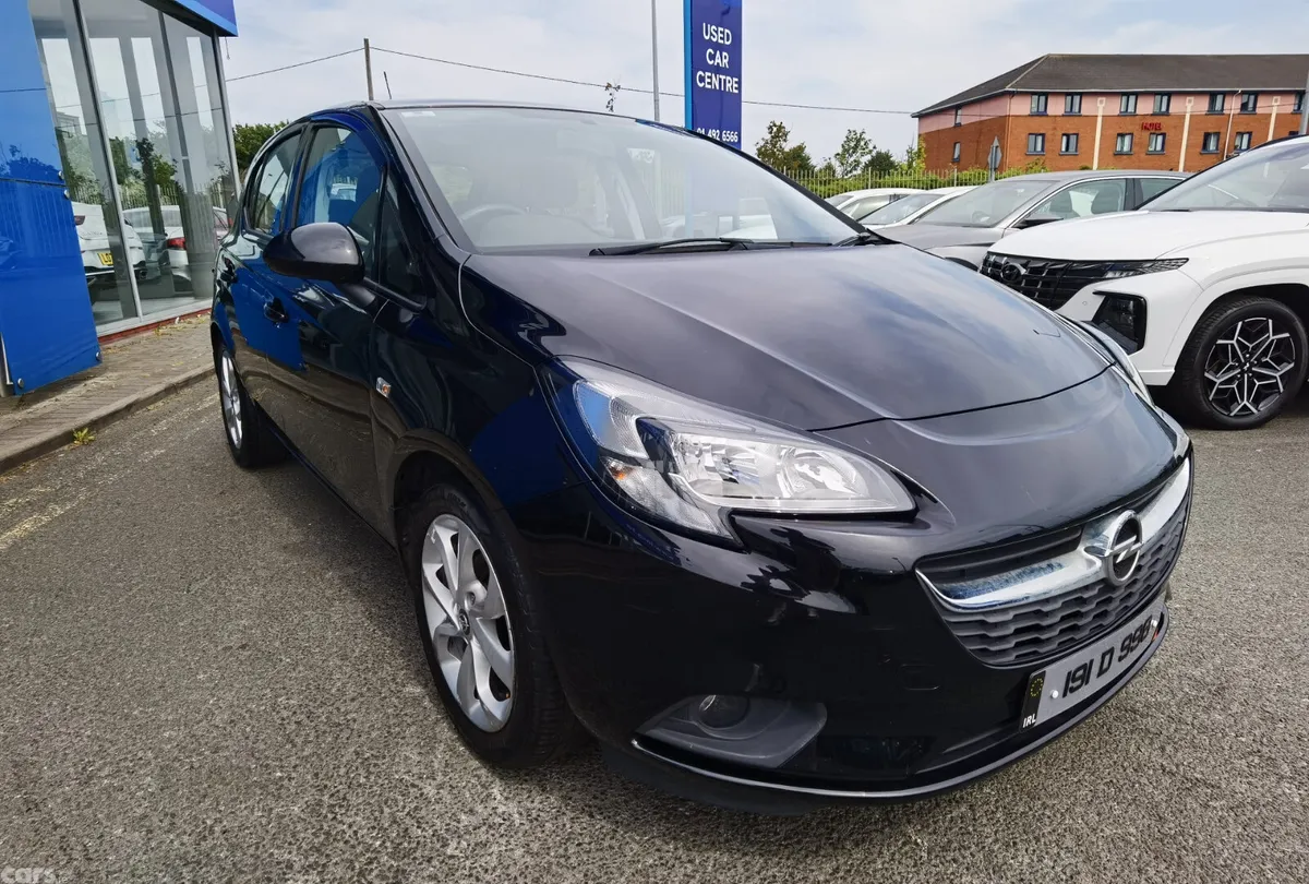 Opel Corsa Hatchback, Petrol, 2019, Black