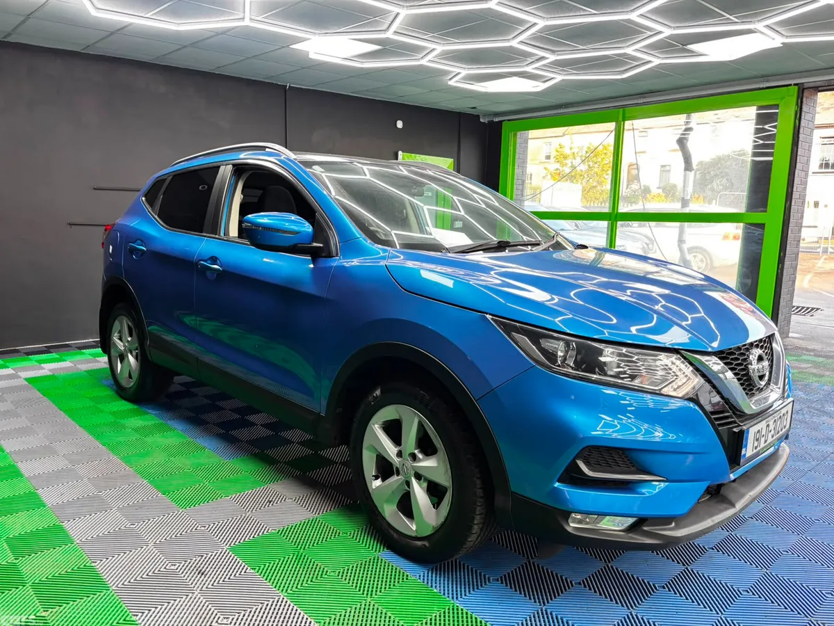 Nissan Qashqai MPV, Diesel, 2019, Blue