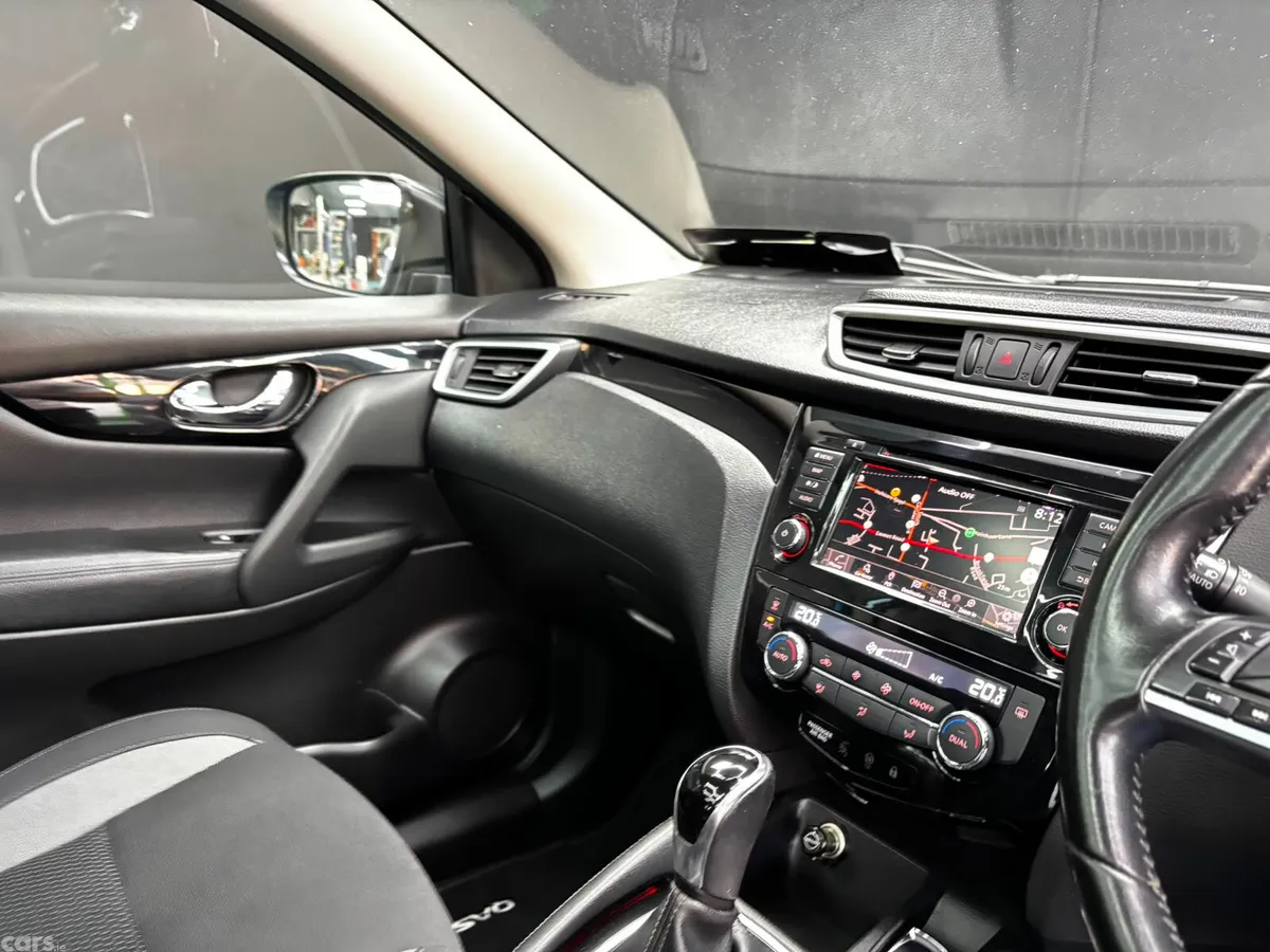 Nissan Qashqai MPV, Diesel, 2019, Blue