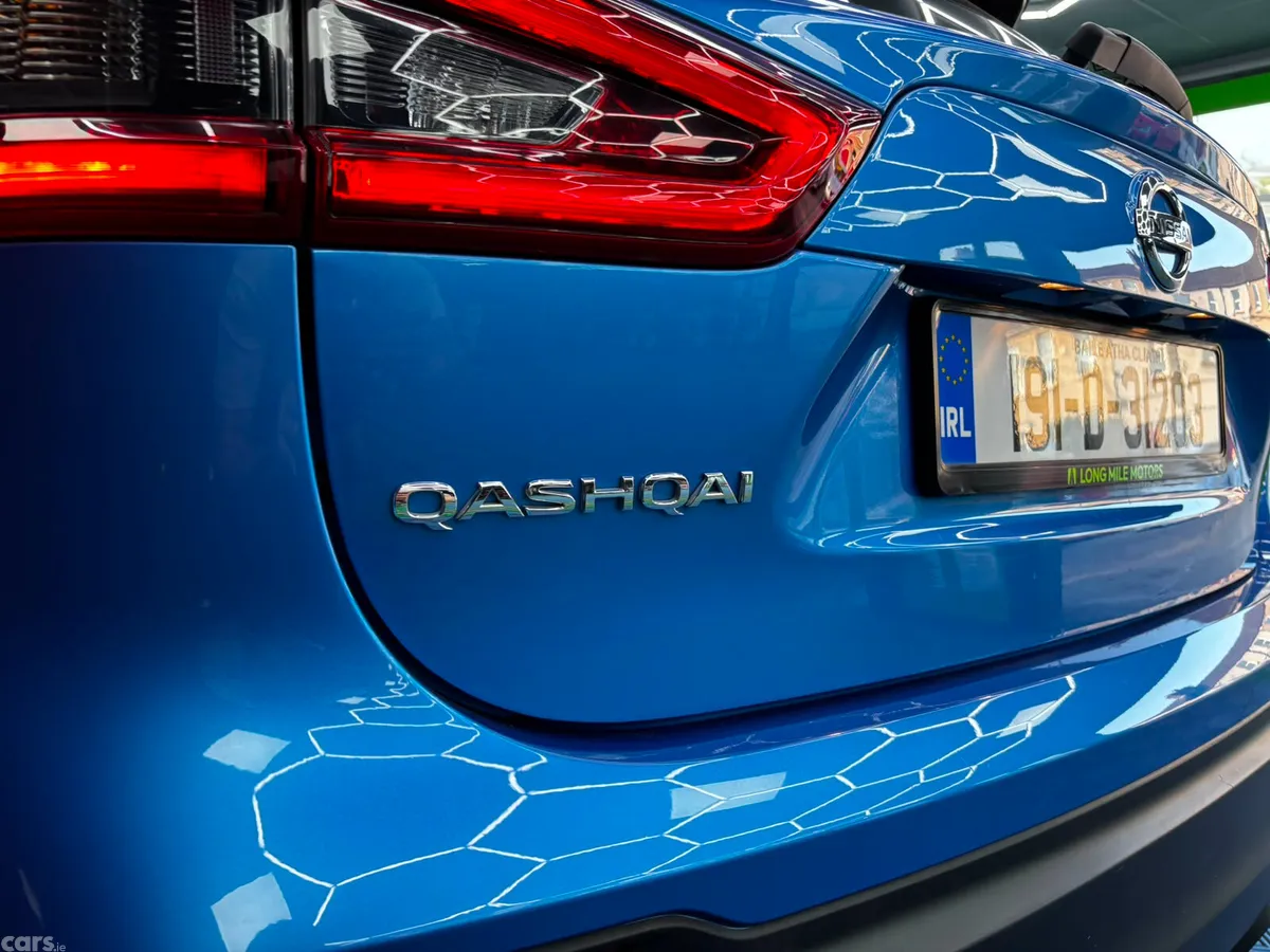 Nissan Qashqai MPV, Diesel, 2019, Blue