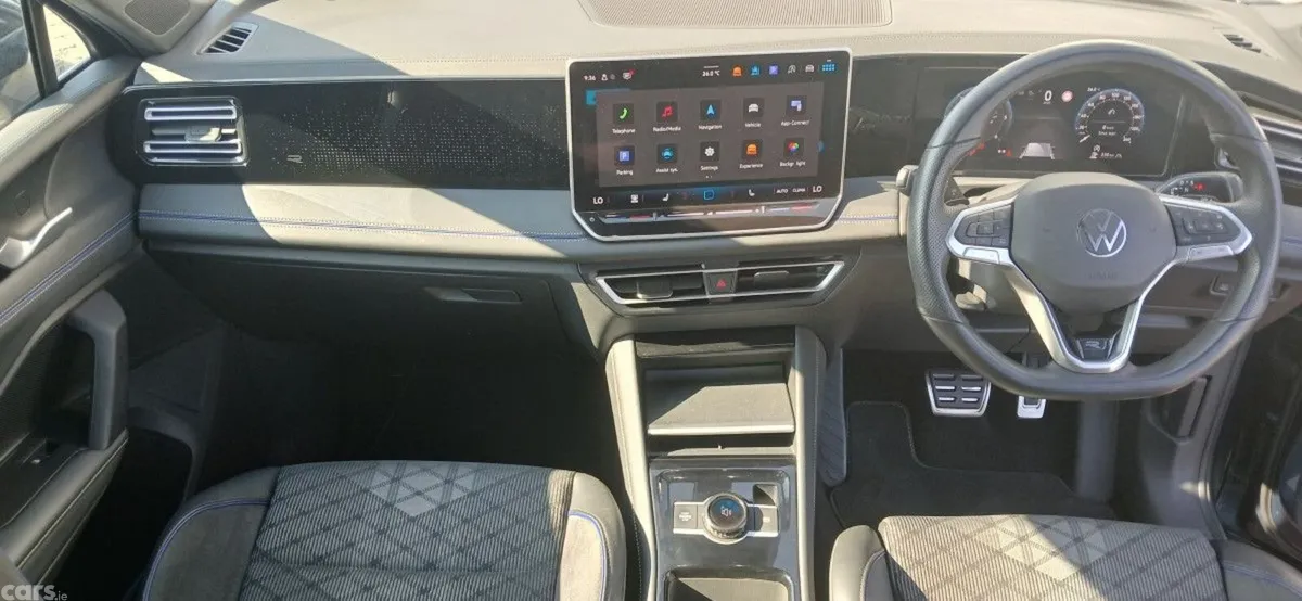 Volkswagen Tiguan SUV, Diesel, 2024, Blue