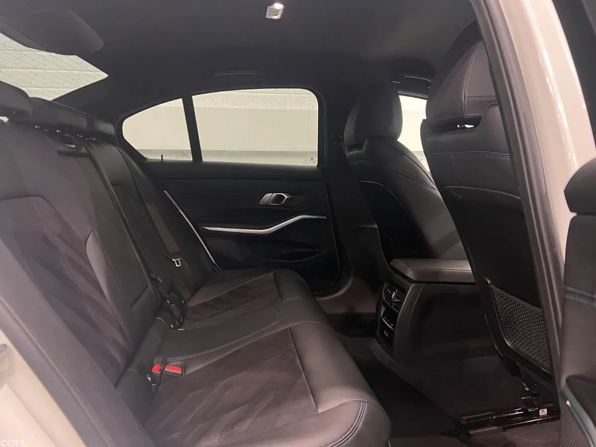 BMW 3-Series Saloon, Petrol Plug-in Hybrid, 2023, White