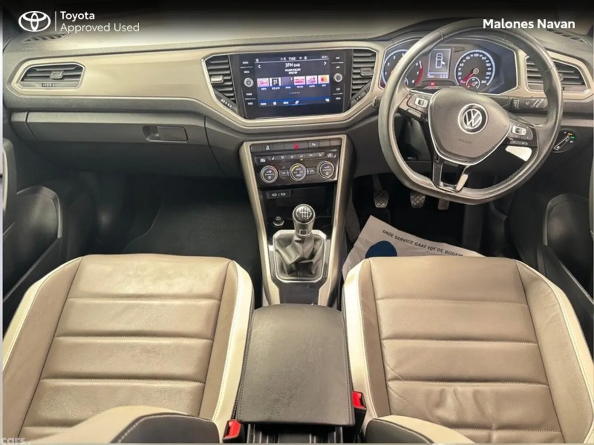 Volkswagen T-Roc Estate, Petrol, 2022, White