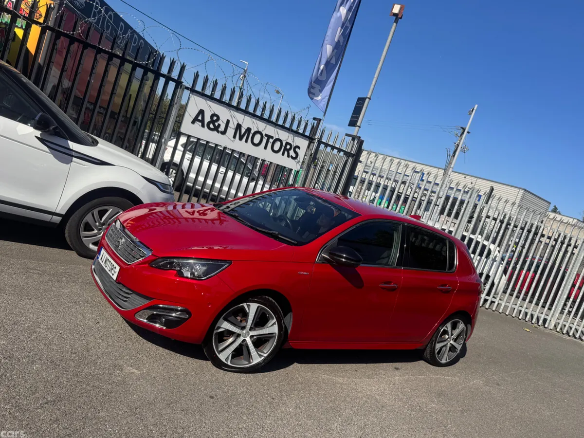 Peugeot 308 Hatchback, Petrol, 2016, Red