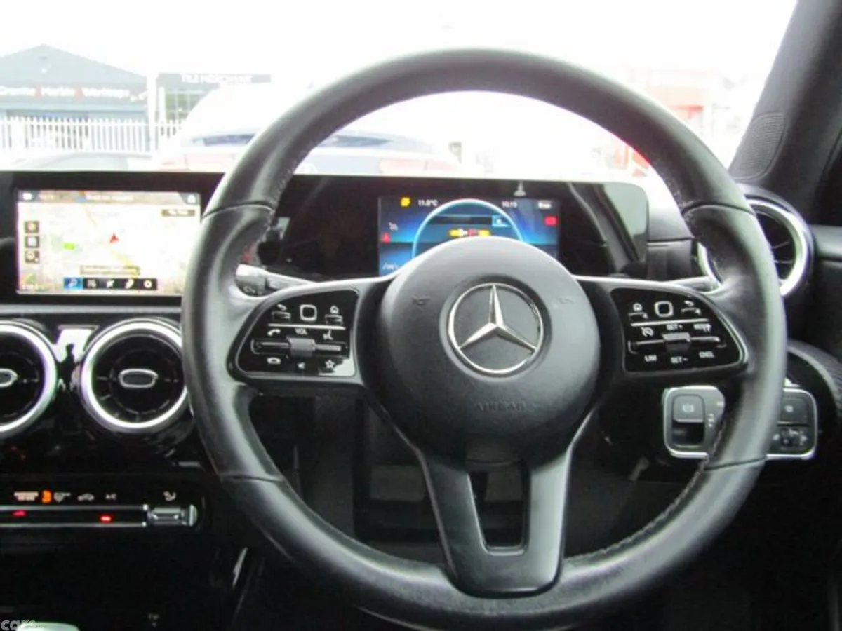 Mercedes-Benz A-Class Hatchback, Diesel, 2019, White