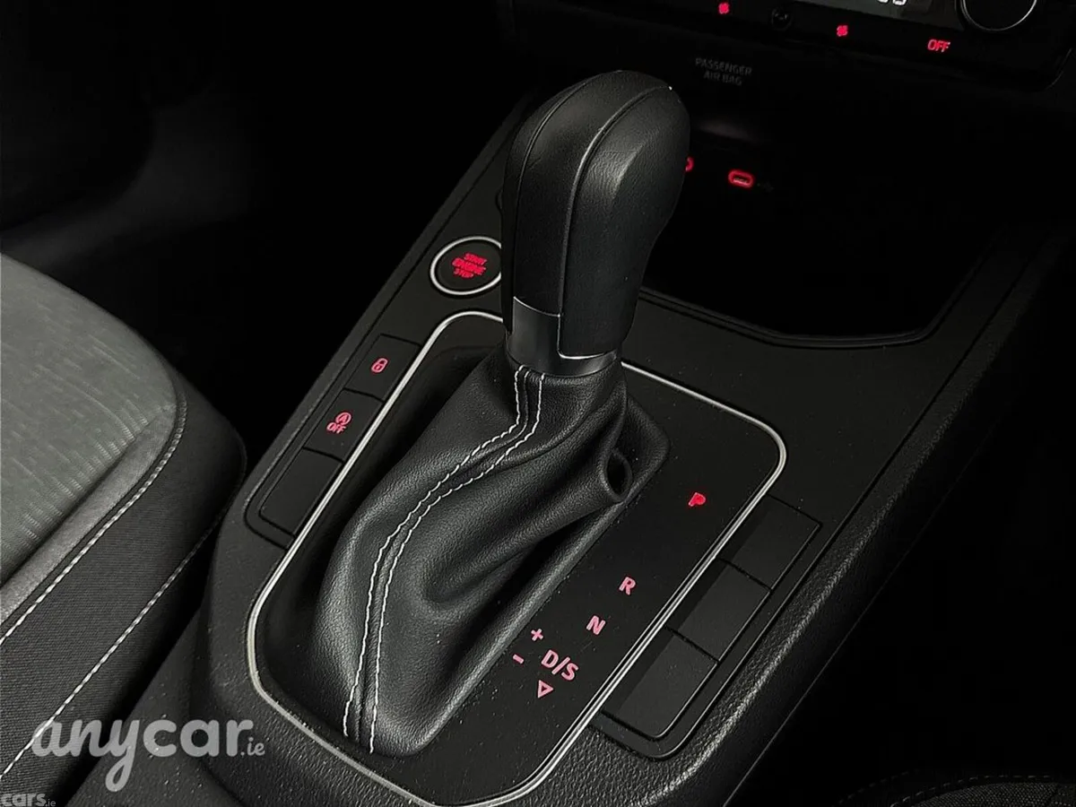 SEAT Ibiza Hatchback, Petrol, 2025, Red