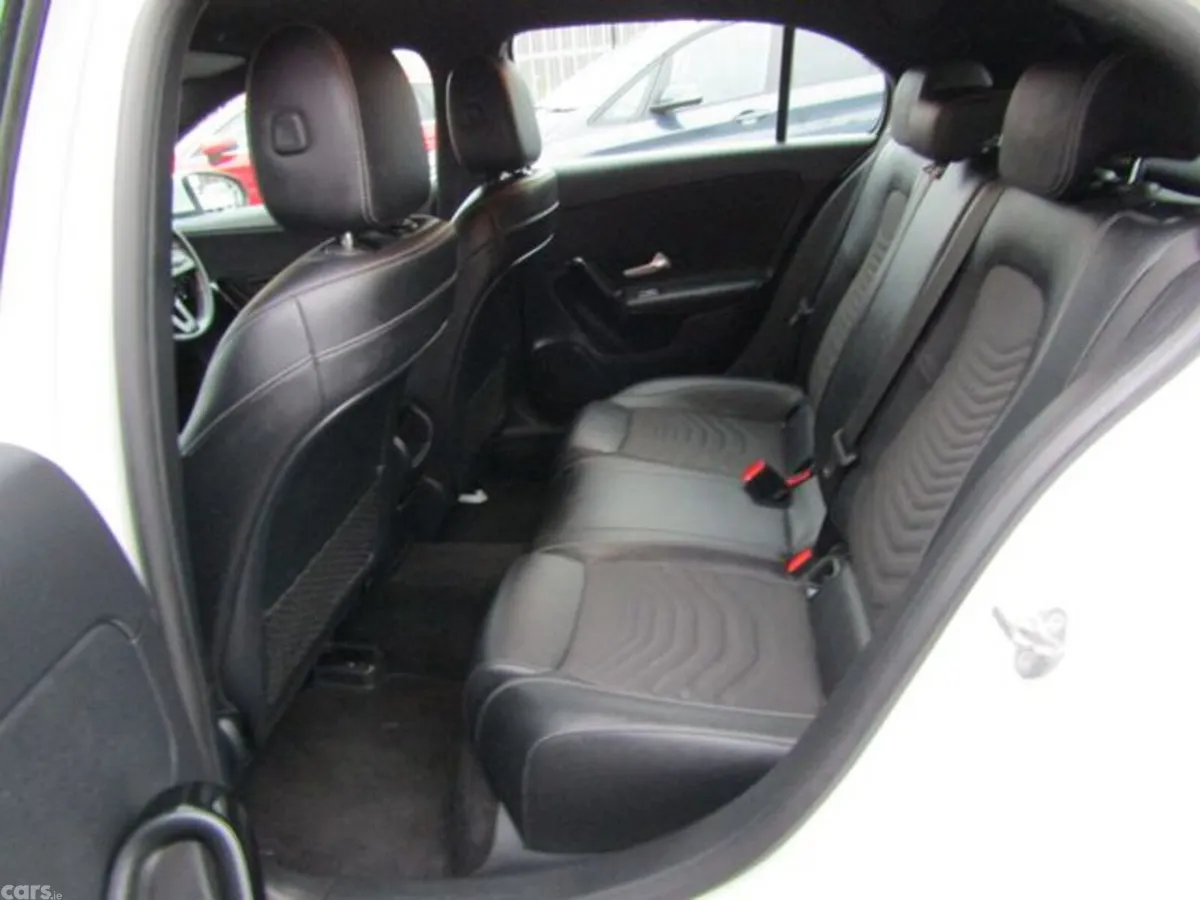 Mercedes-Benz A-Class Hatchback, Diesel, 2019, White