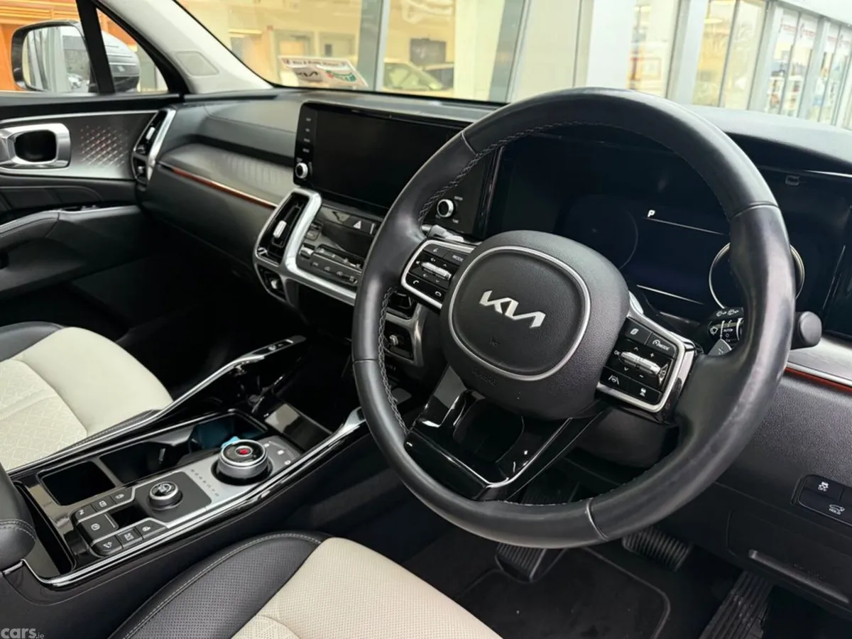 Kia Sorento MPV, Diesel, 2024, Grey