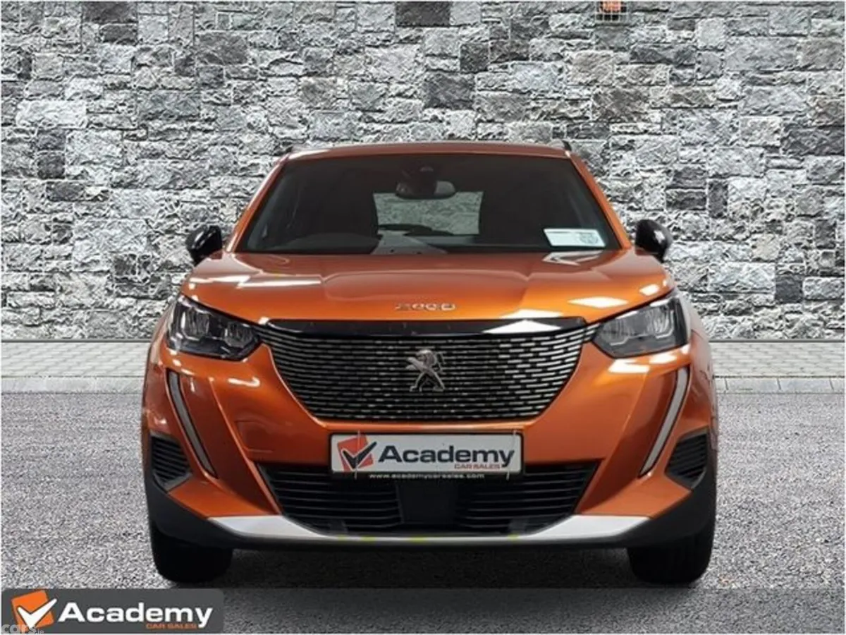 Peugeot 2008 MPV, Petrol, 2023, Orange