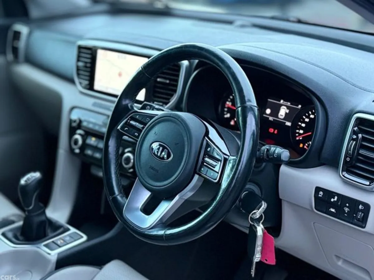 Kia Sportage MPV, Diesel Hybrid, 2021, Black