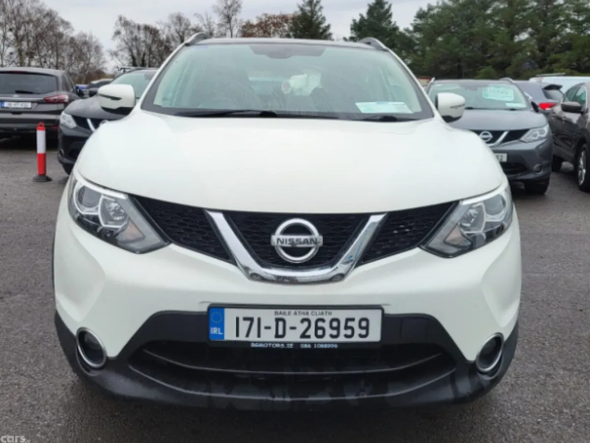 Nissan Qashqai MPV, Diesel, 2017, White