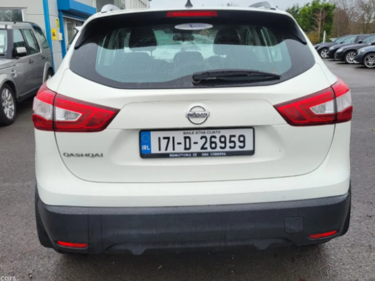 Nissan Qashqai MPV, Diesel, 2017, White