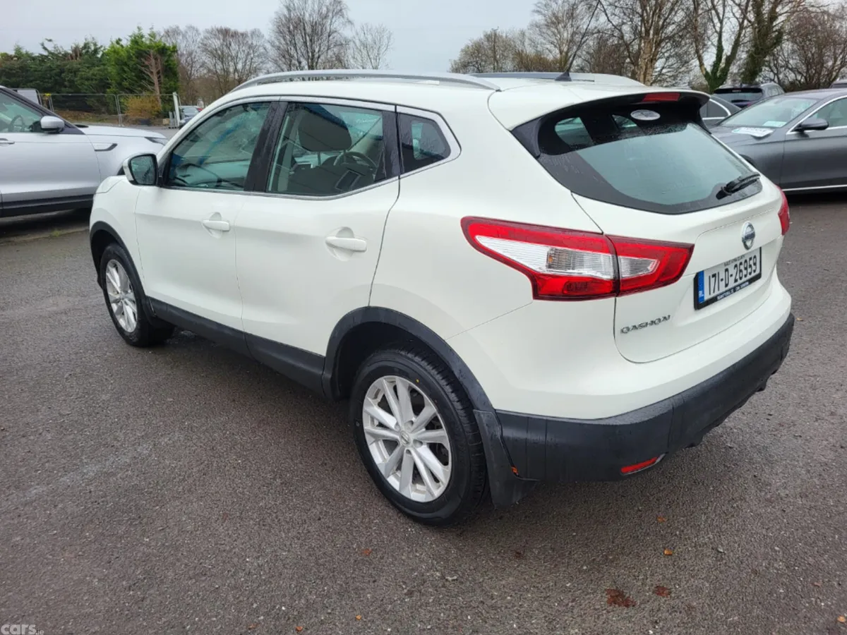 Nissan Qashqai MPV, Diesel, 2017, White