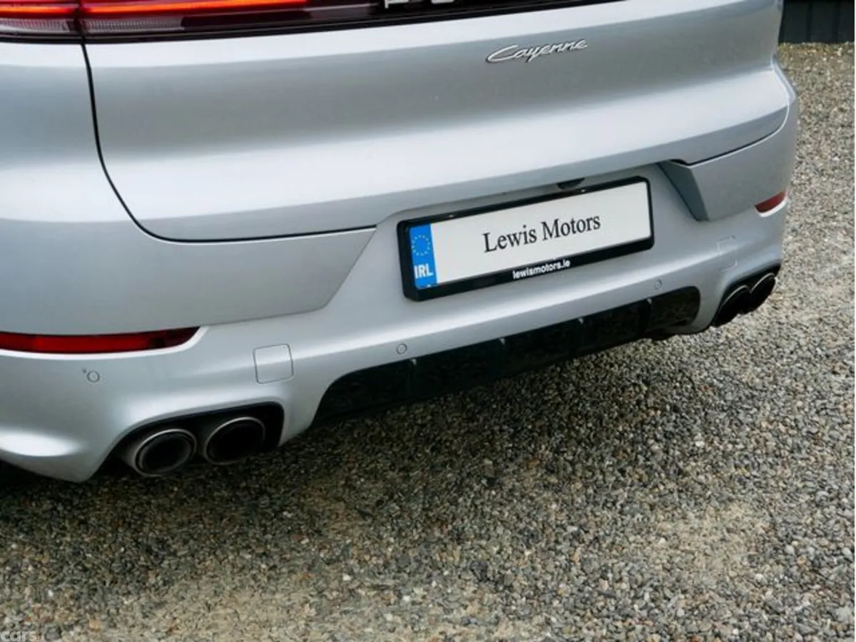 Porsche Cayenne SUV, Petrol Plug-in Hybrid, 2024, Grey