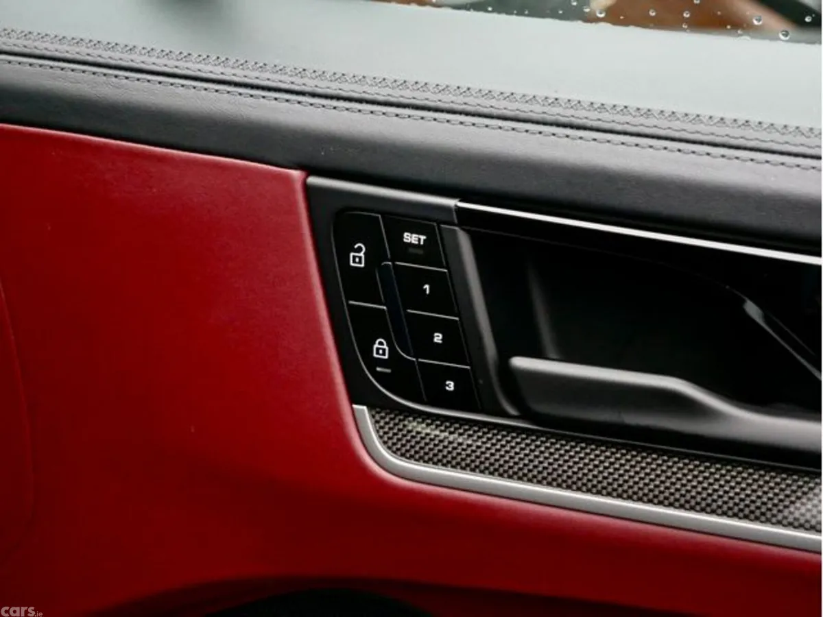 Porsche Cayenne SUV, Petrol Plug-in Hybrid, 2024, Grey