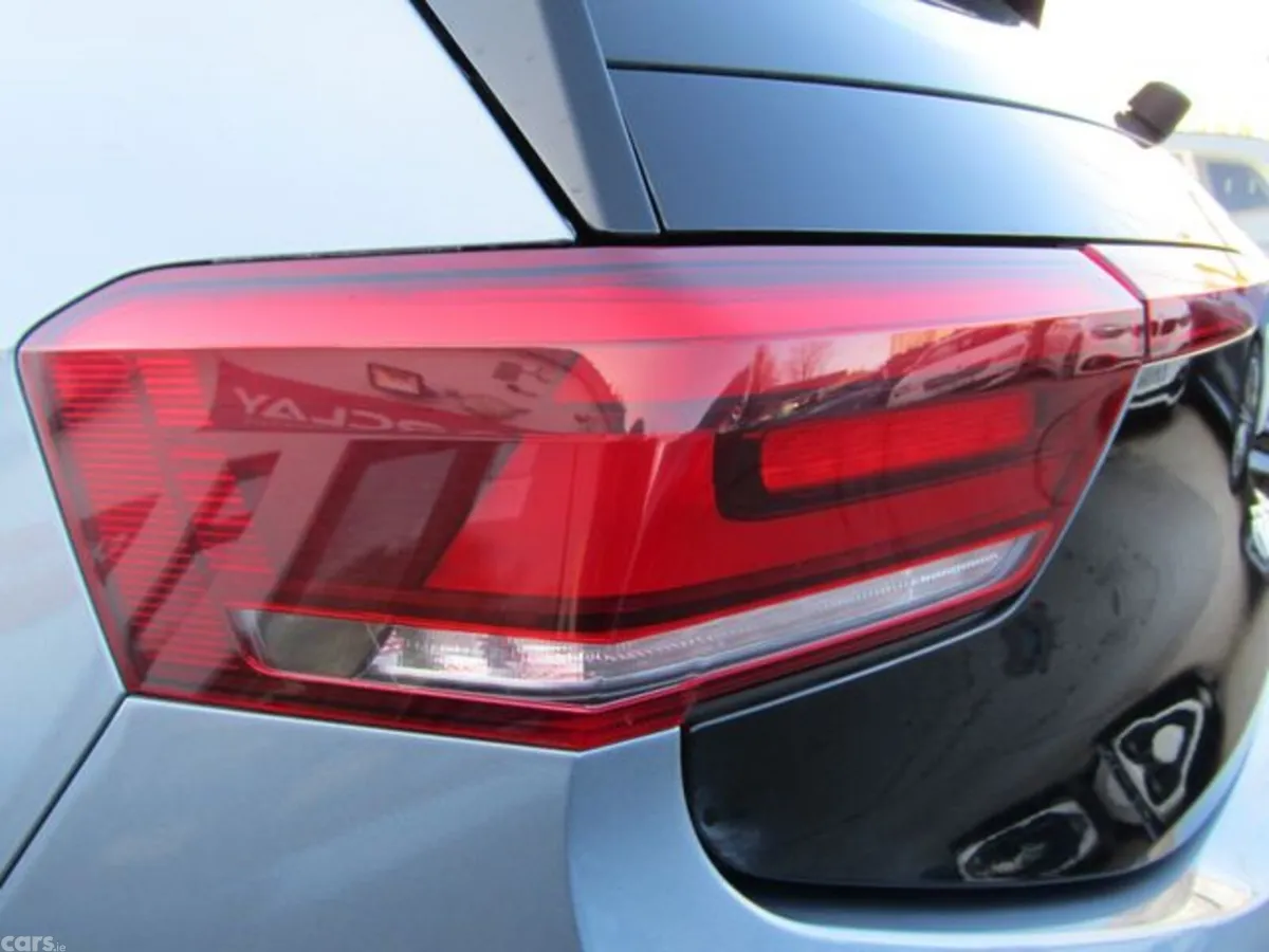 Volkswagen ID.3 Hatchback, Electric, 2021, Blue