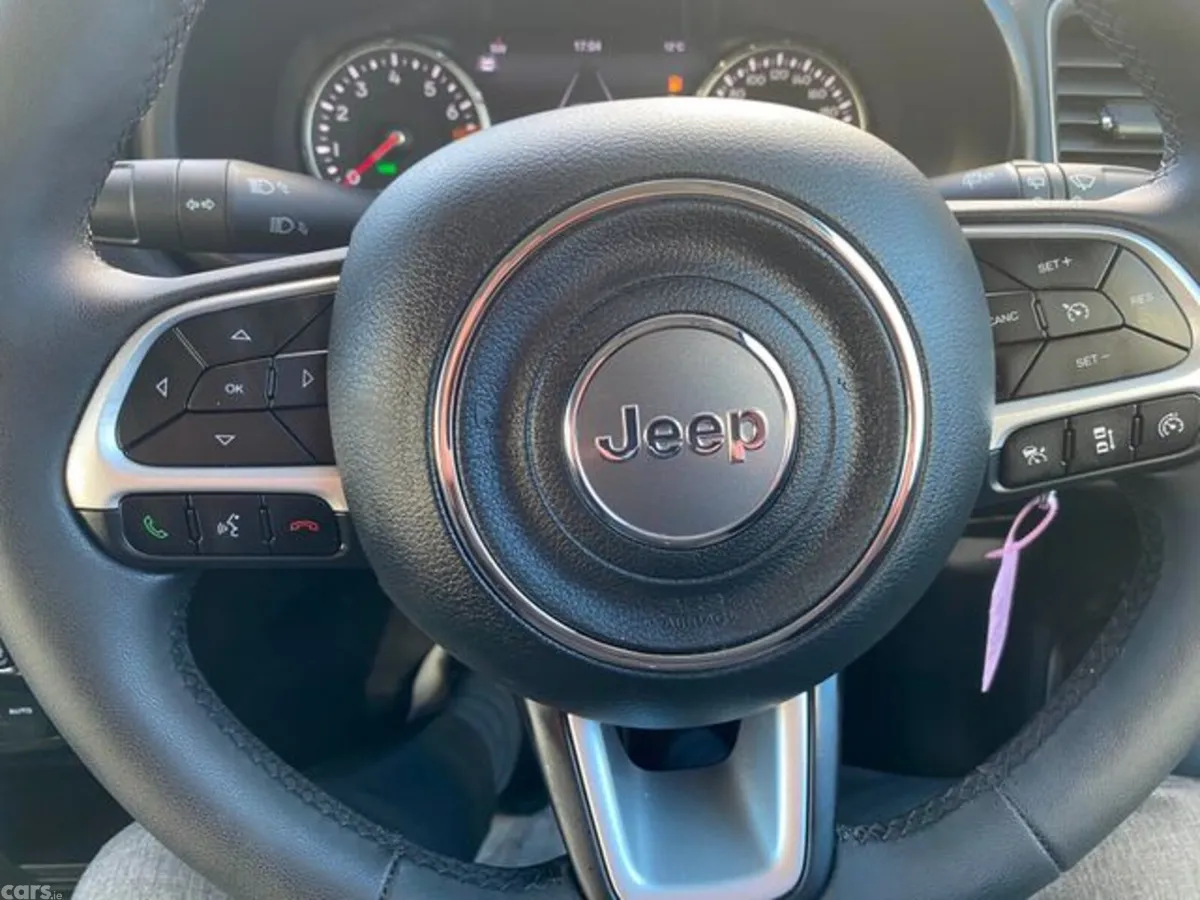 Jeep Renegade SUV, Petrol Hybrid, 2023, Grey