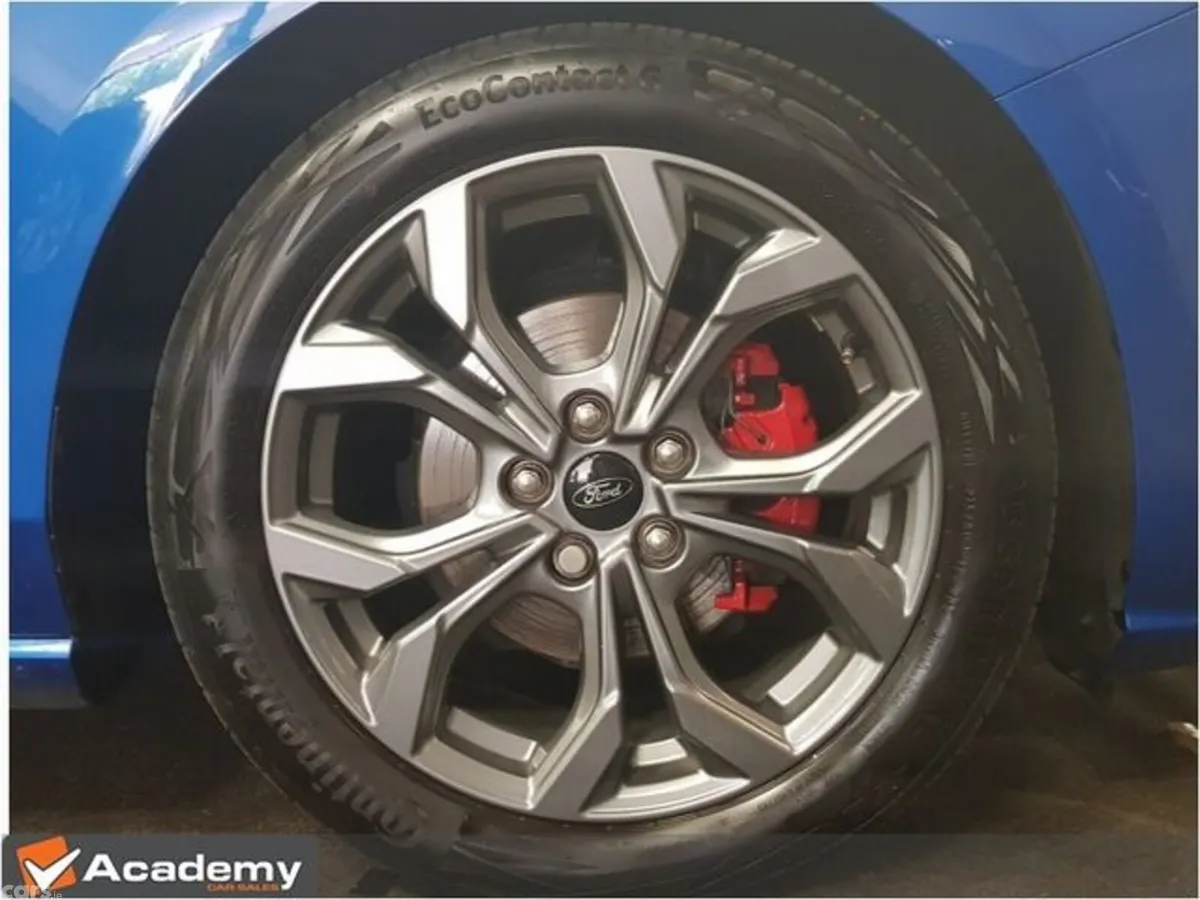 Ford Focus Hatchback, Petrol Hybrid, 2024, Blue