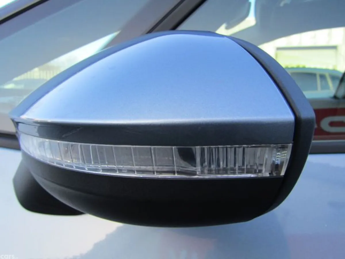 Volkswagen ID.3 Hatchback, Electric, 2021, Blue