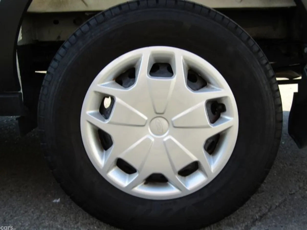 Ford Transit Minibus, Diesel, 2022, White