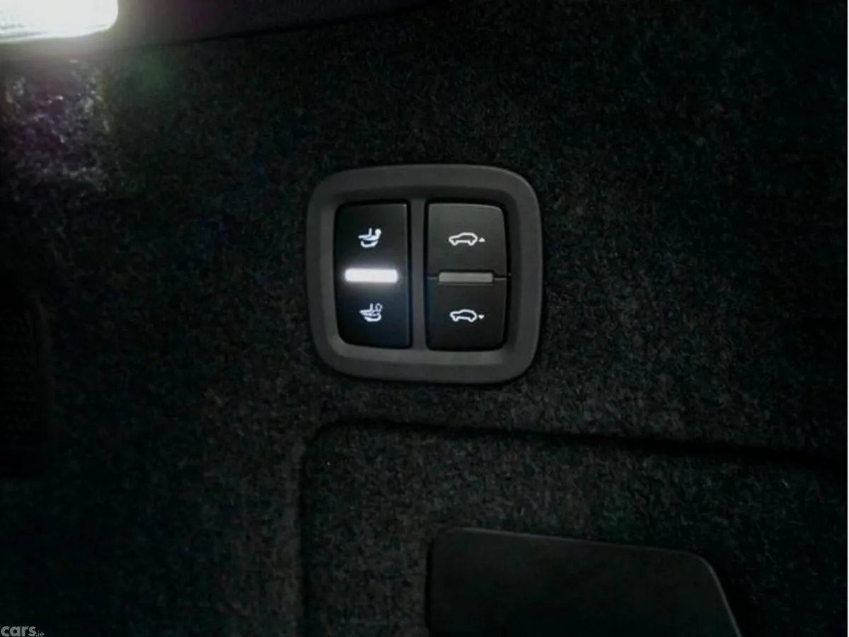 Porsche Cayenne SUV, Petrol Plug-in Hybrid, 2024, Grey