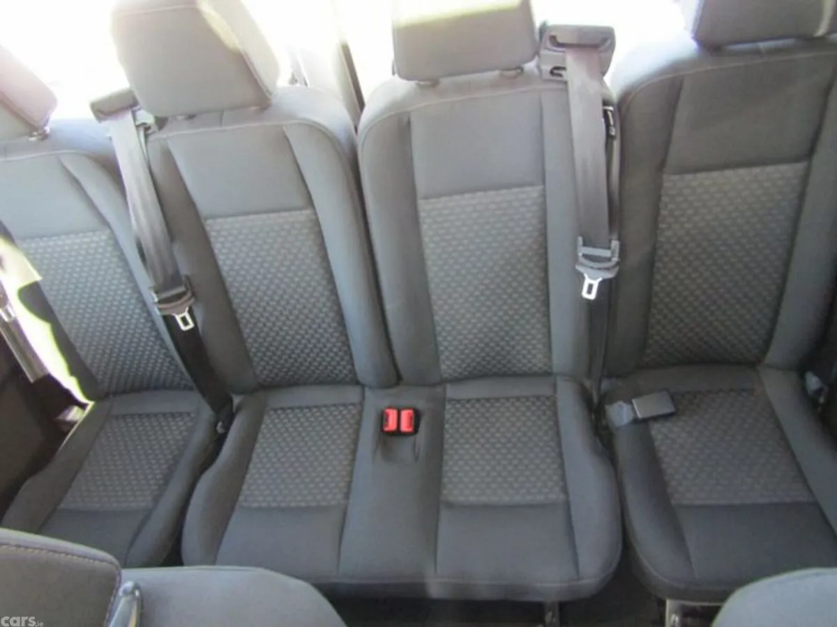 Ford Transit Minibus, Diesel, 2022, White