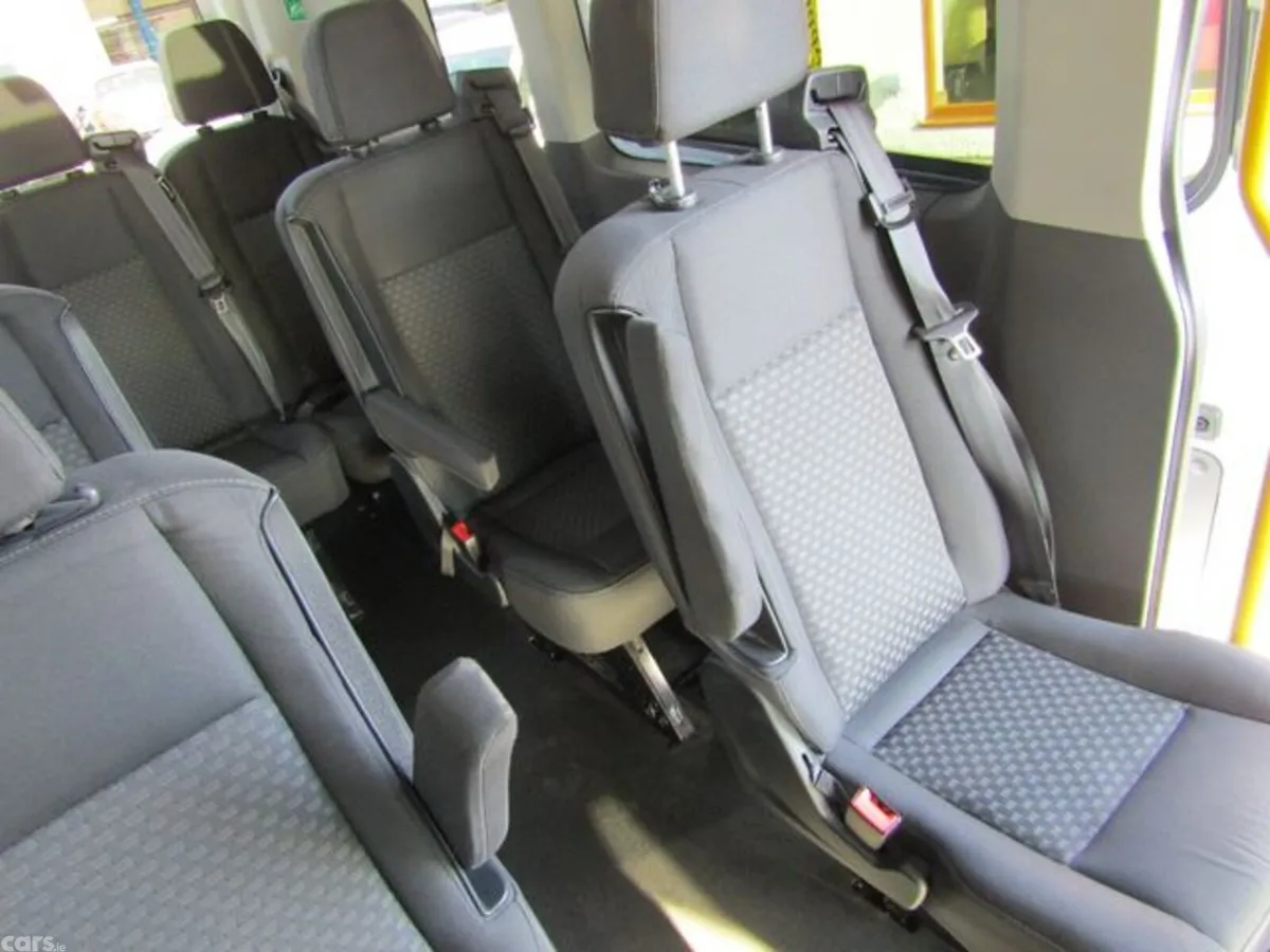 Ford Transit Minibus, Diesel, 2022, White