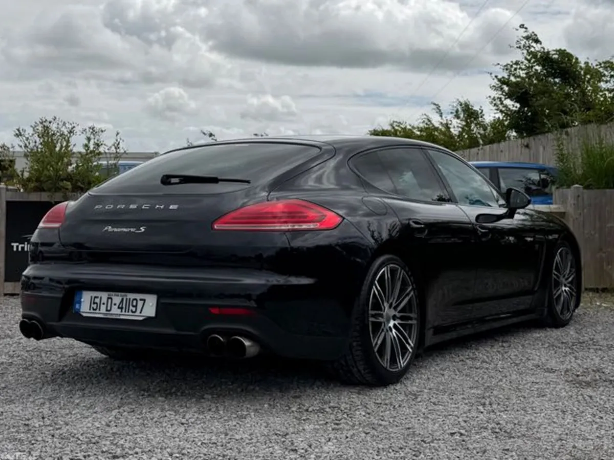 Porsche Panamera Hatchback, Petrol Plug-in Hybrid, 2015, Black