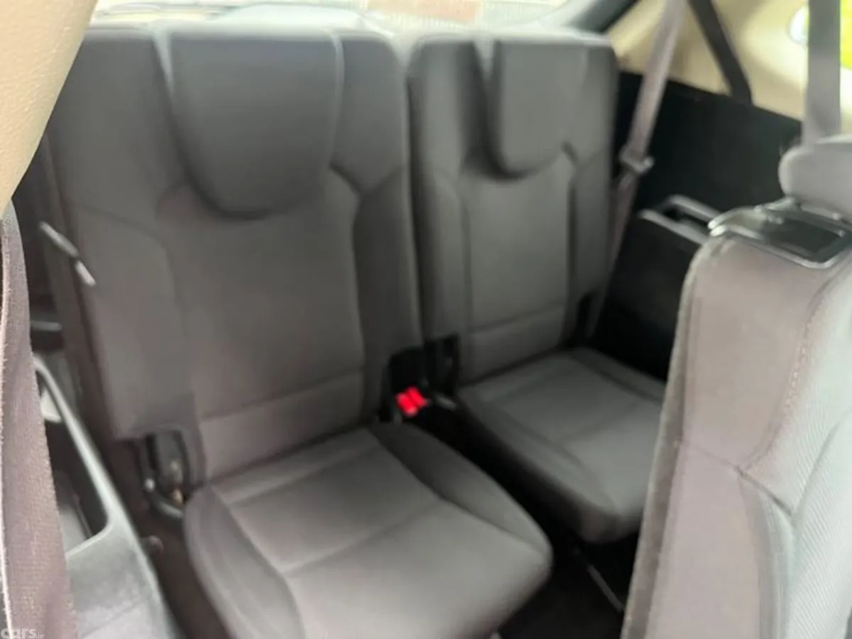 Kia Carens Estate, Diesel, 2013, Silver