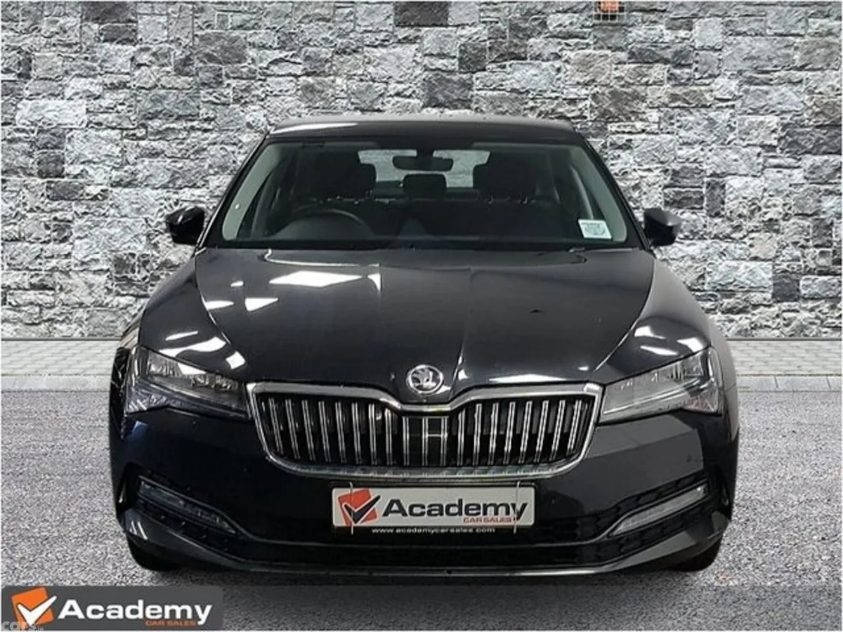Skoda Superb Saloon, Diesel, 2023, Black