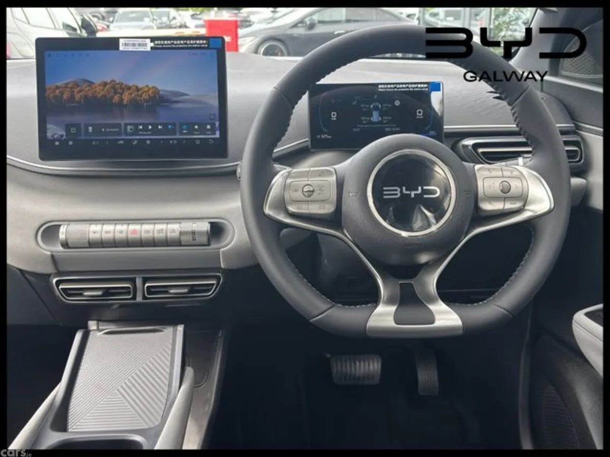 BYD DOLPHIN SURF Hatchback, Electric, 2026, Green
