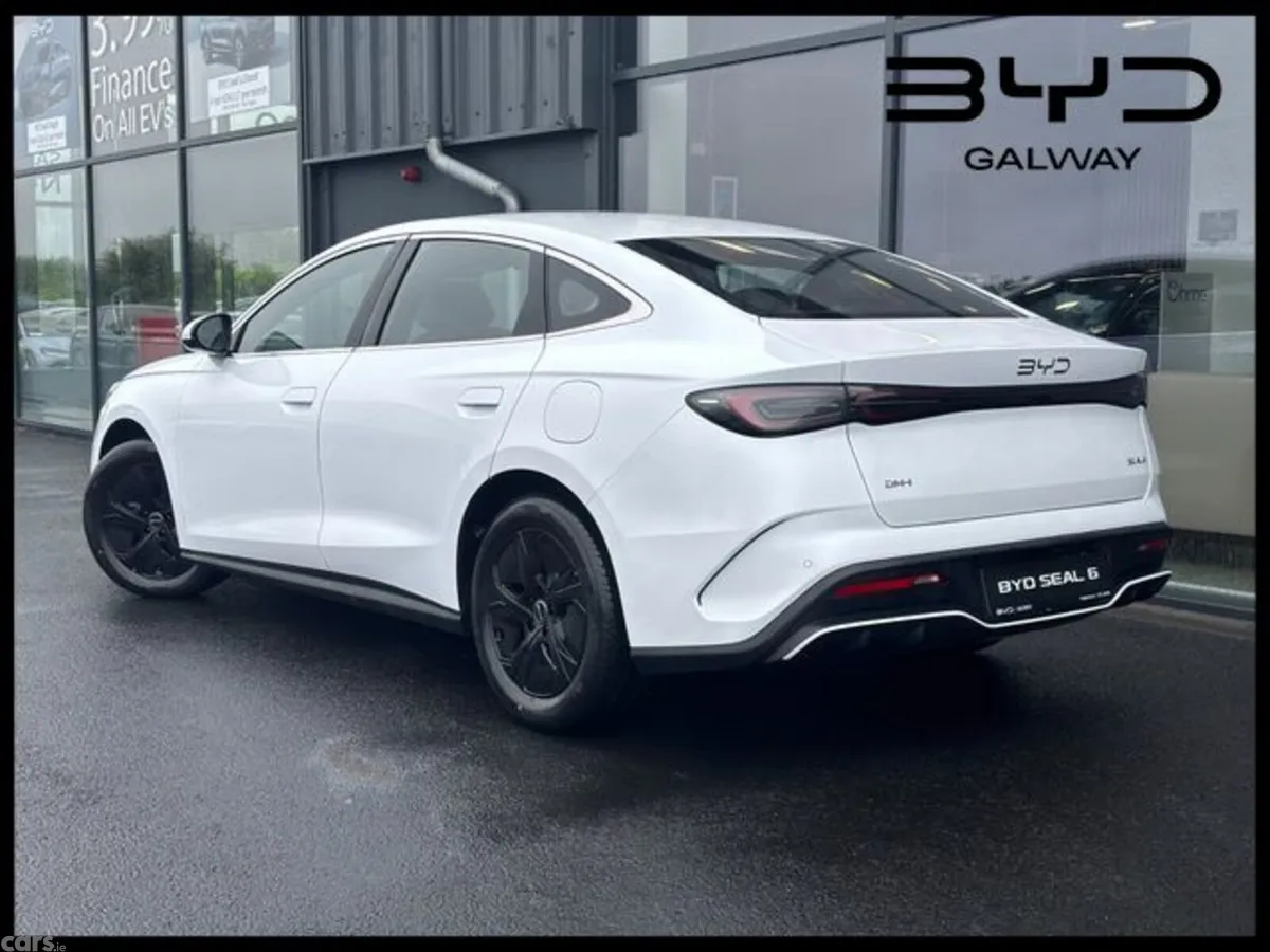 BYD Seal 6 Saloon, Petrol Plug-in Hybrid, 2026, White