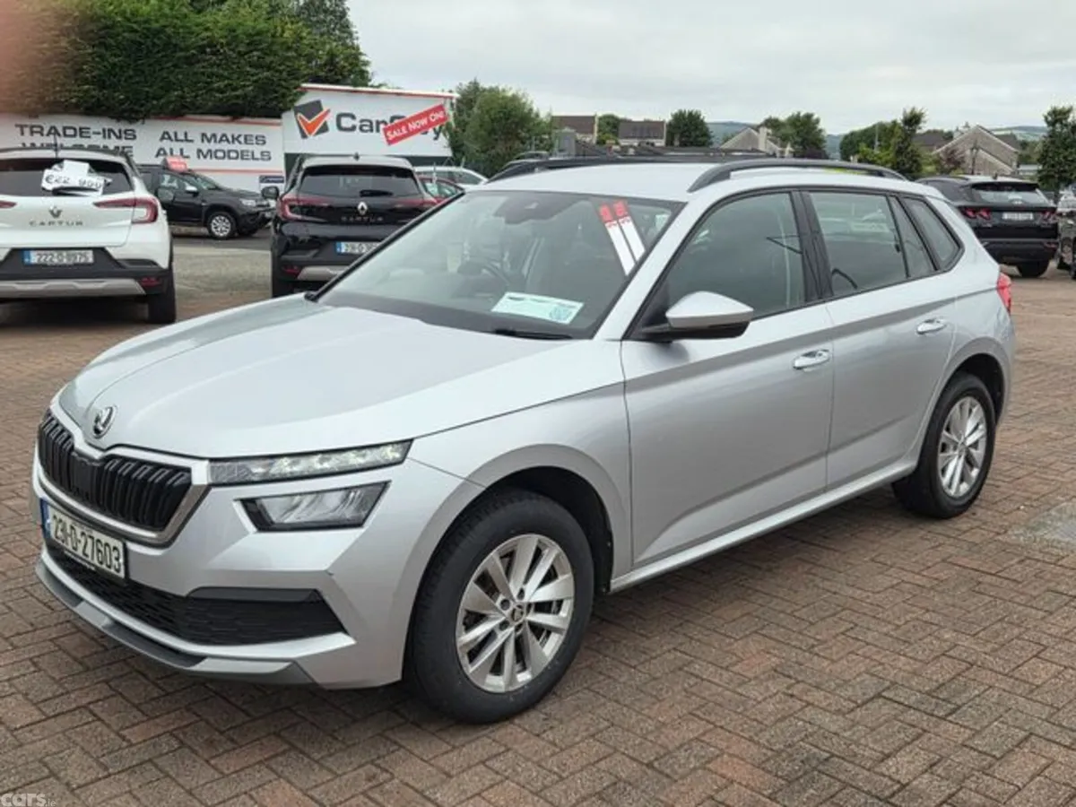 Skoda Kamiq Hatchback, Petrol, 2023, Grey