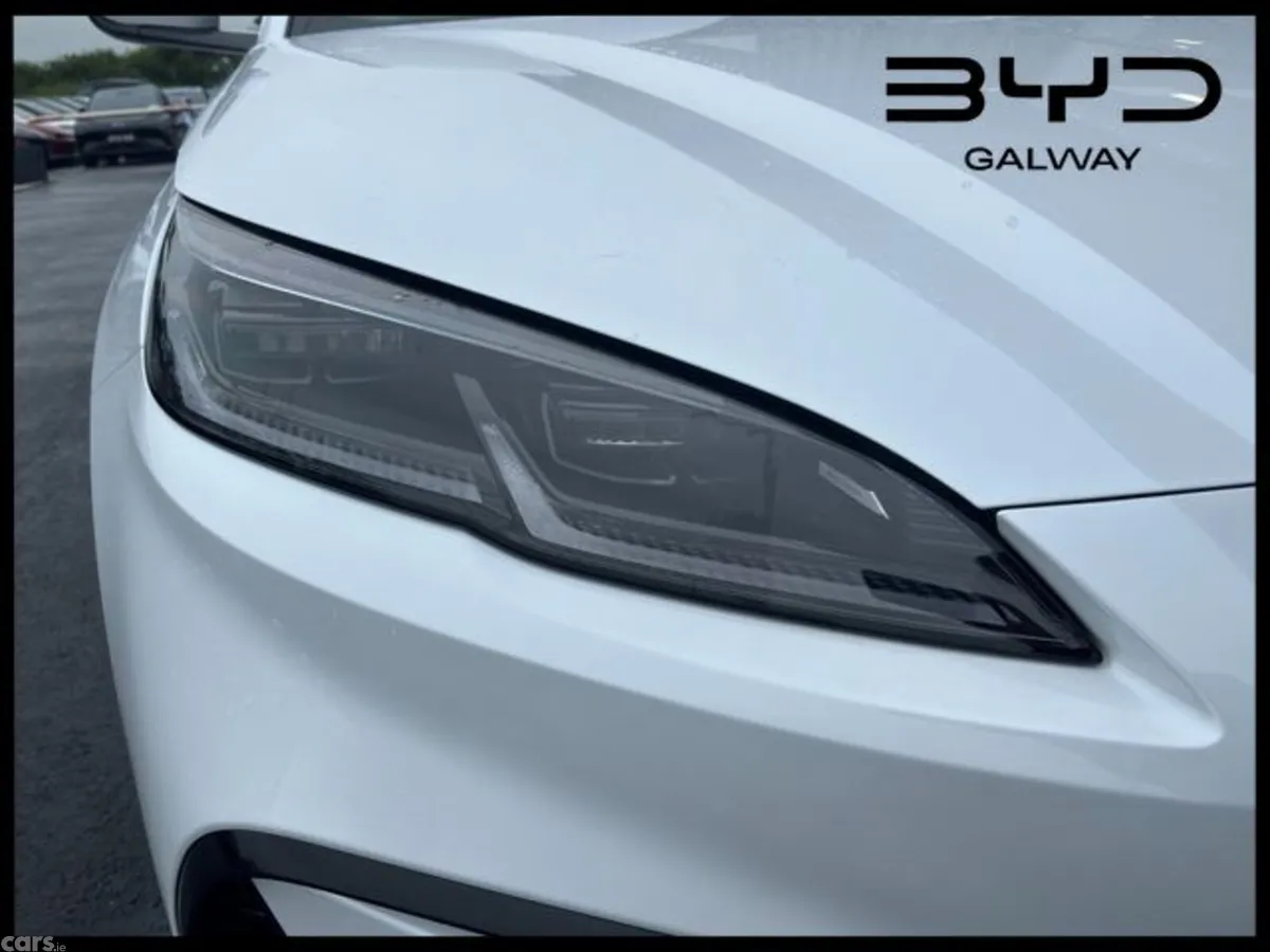 BYD Seal 6 Saloon, Petrol Plug-in Hybrid, 2026, White