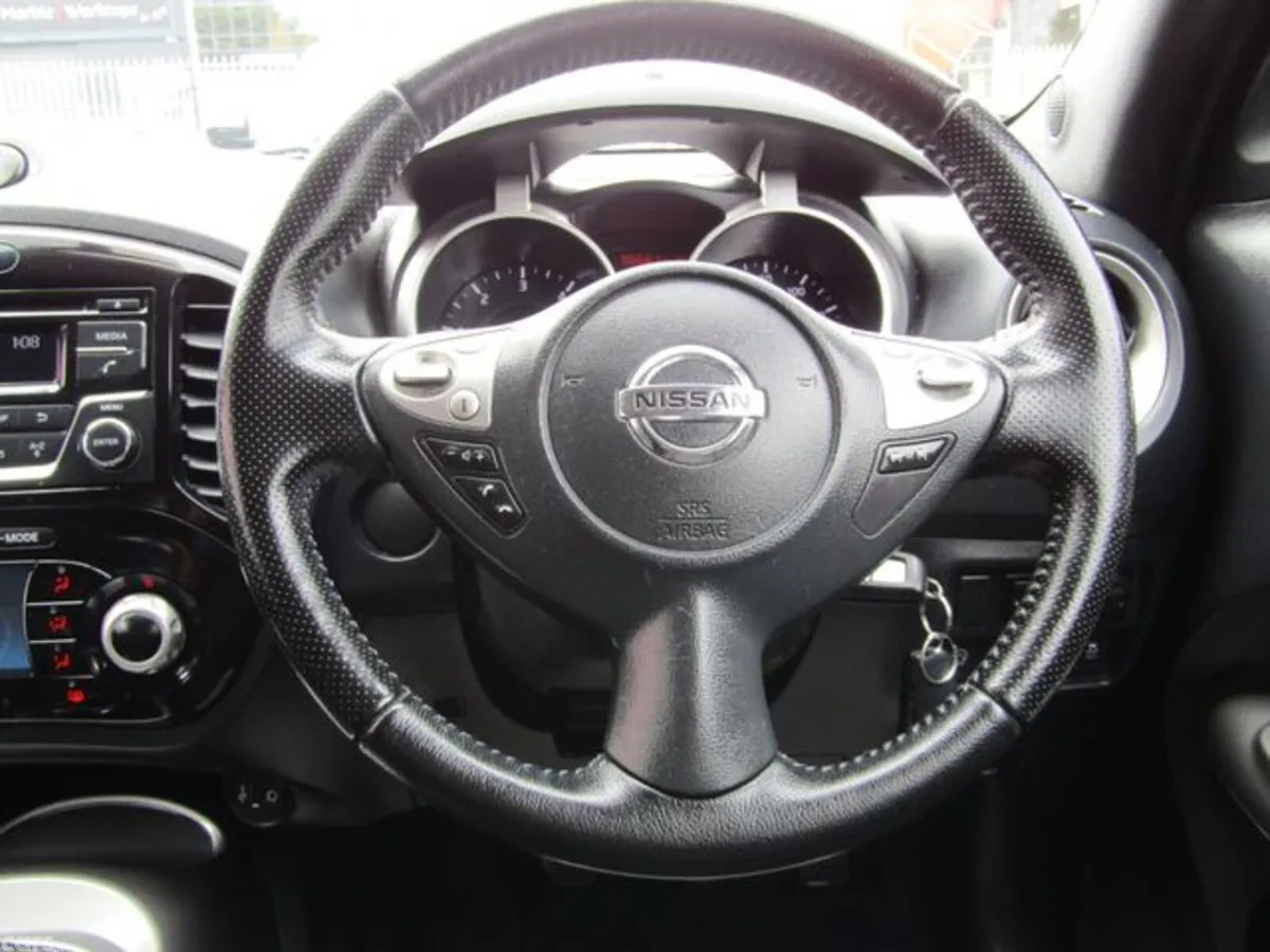 Nissan Juke Hatchback, Diesel, 2016, Black
