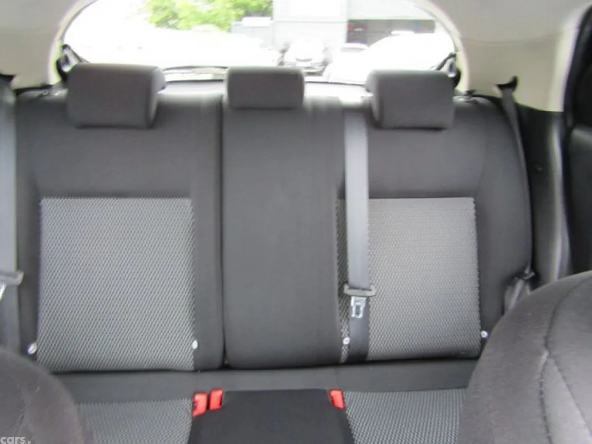 Nissan Juke Hatchback, Diesel, 2016, Black