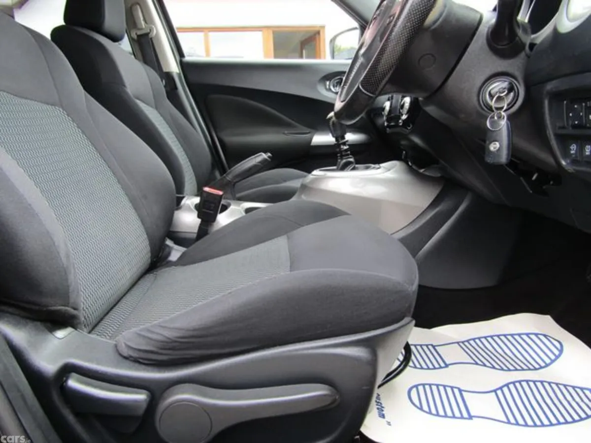 Nissan Juke Hatchback, Diesel, 2016, Black