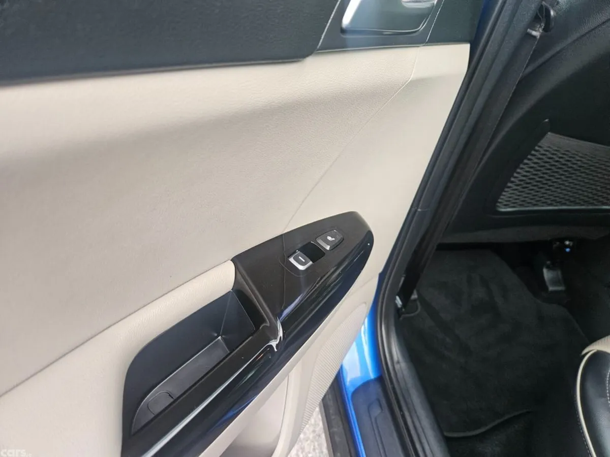 Kia Sportage SUV, Diesel, 2019, Blue