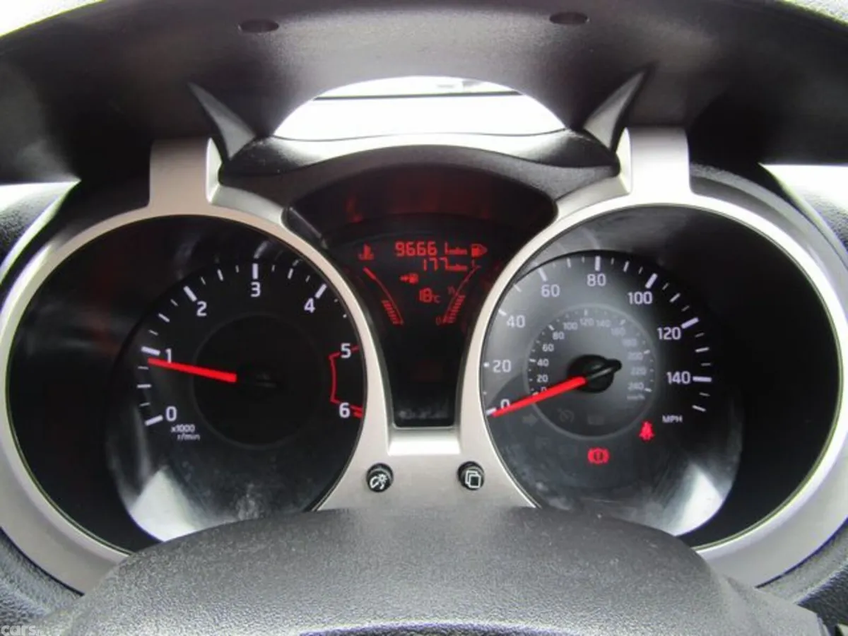Nissan Juke Hatchback, Diesel, 2016, Black