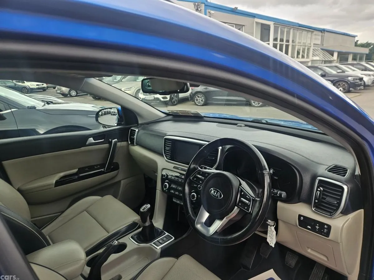 Kia Sportage SUV, Diesel, 2019, Blue