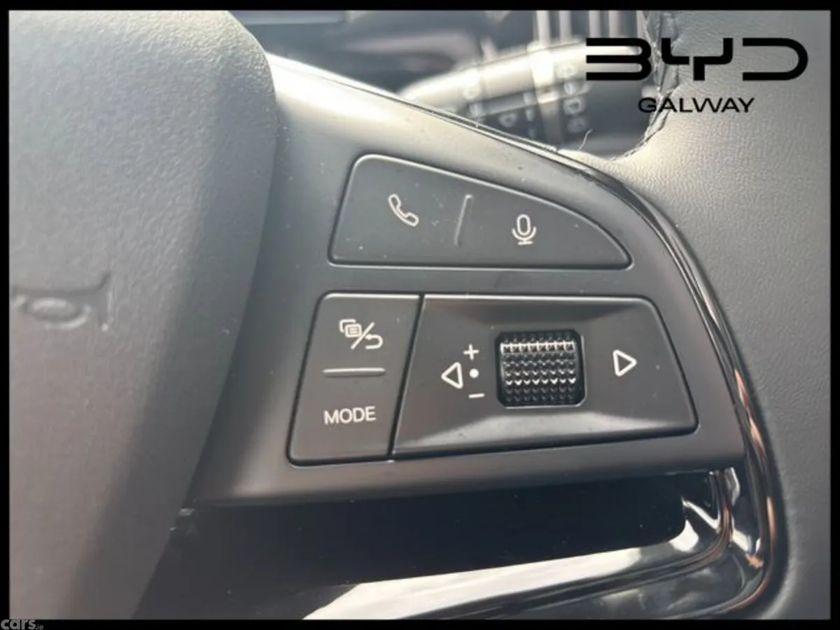BYD SEALION 5 MPV, Petrol Plug-in Hybrid, 2026, Blue