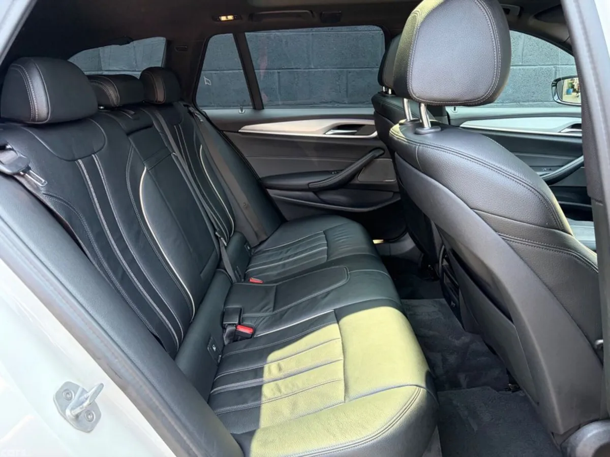 BMW 5-Series Estate, Diesel, 2018, White