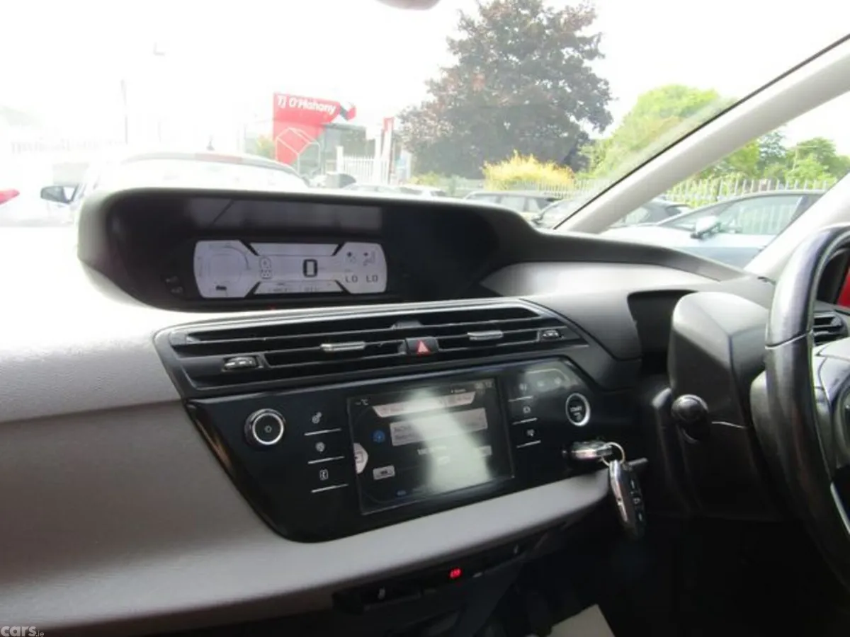 Citroen C4 Picasso MPV, Diesel, 2016, Red