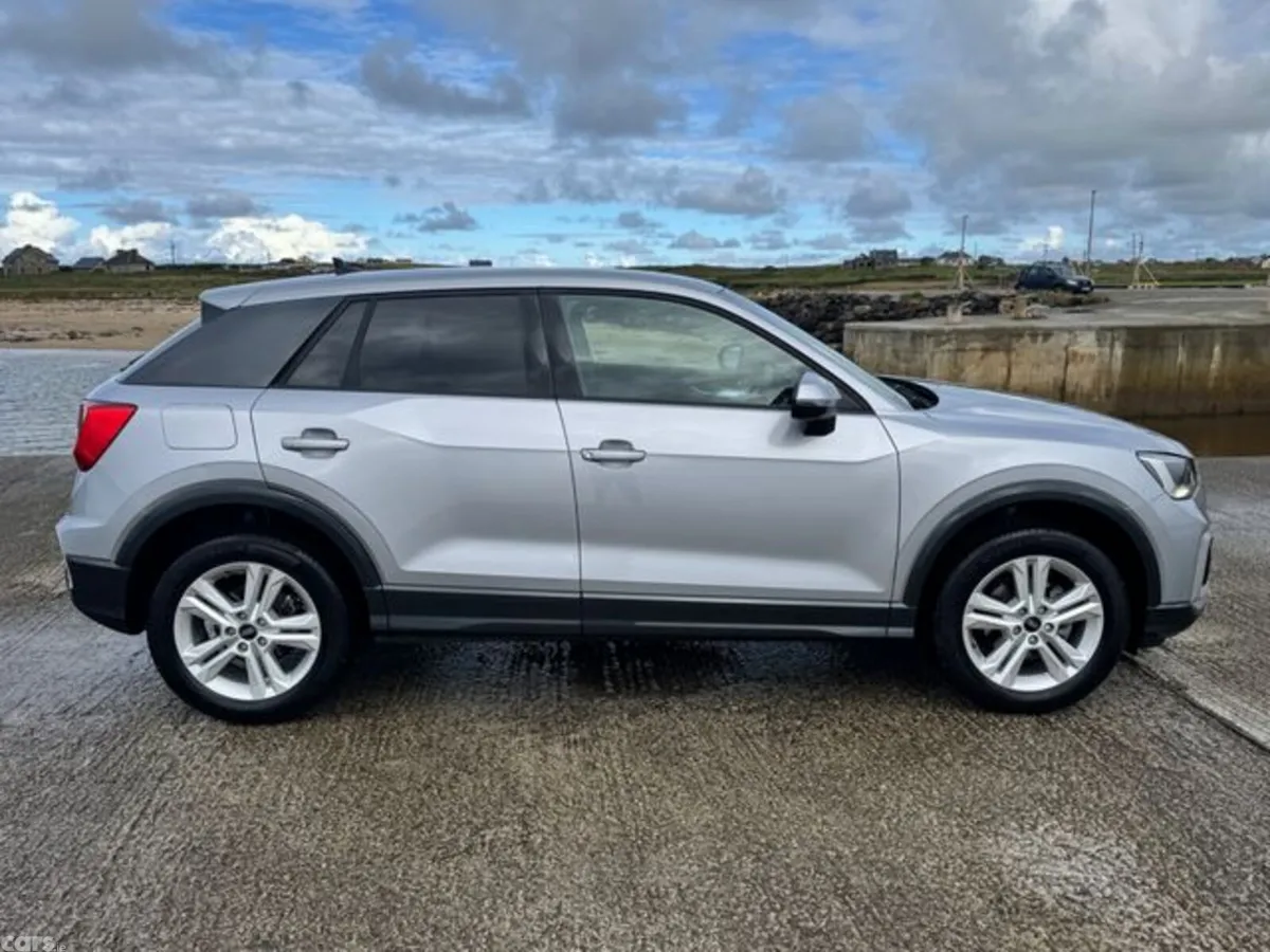 Audi Q2 Estate, Petrol, 2024, Grey
