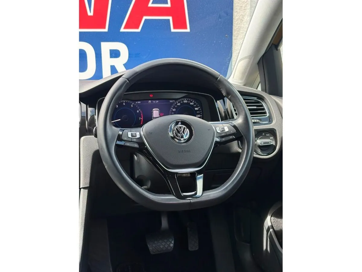 Volkswagen Golf Hatchback, Petrol, 2019, Yellow