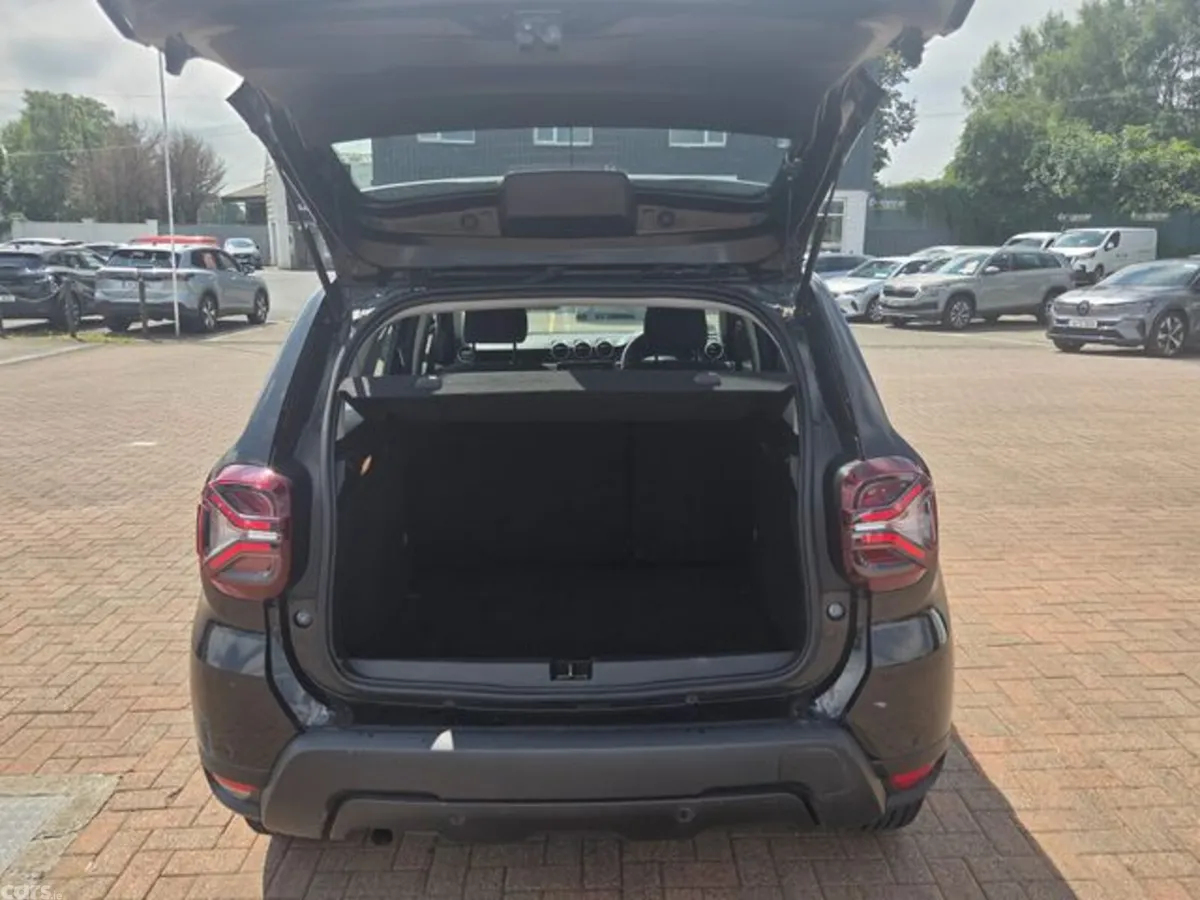 Dacia Duster SUV, Petrol, 2023, Black
