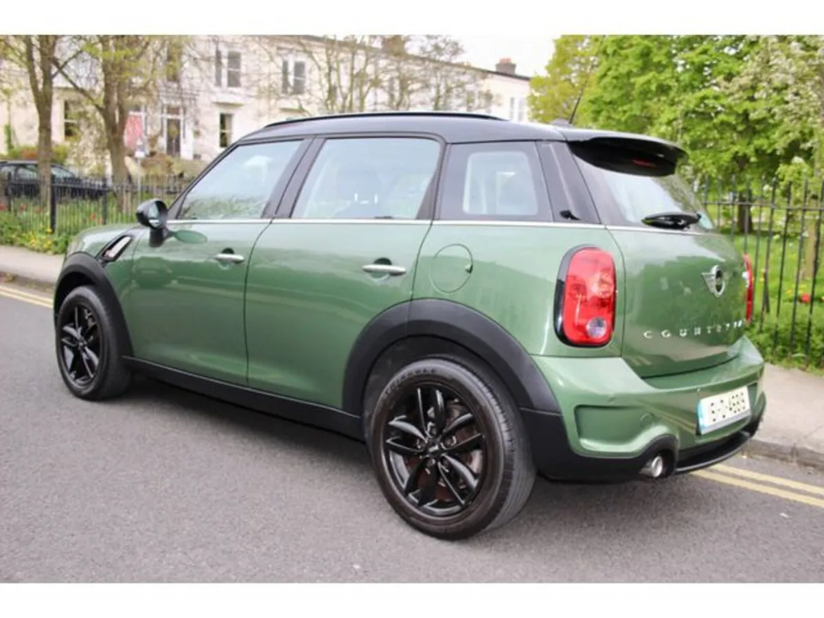 Mini Countryman Hatchback, Diesel, 2015, Green