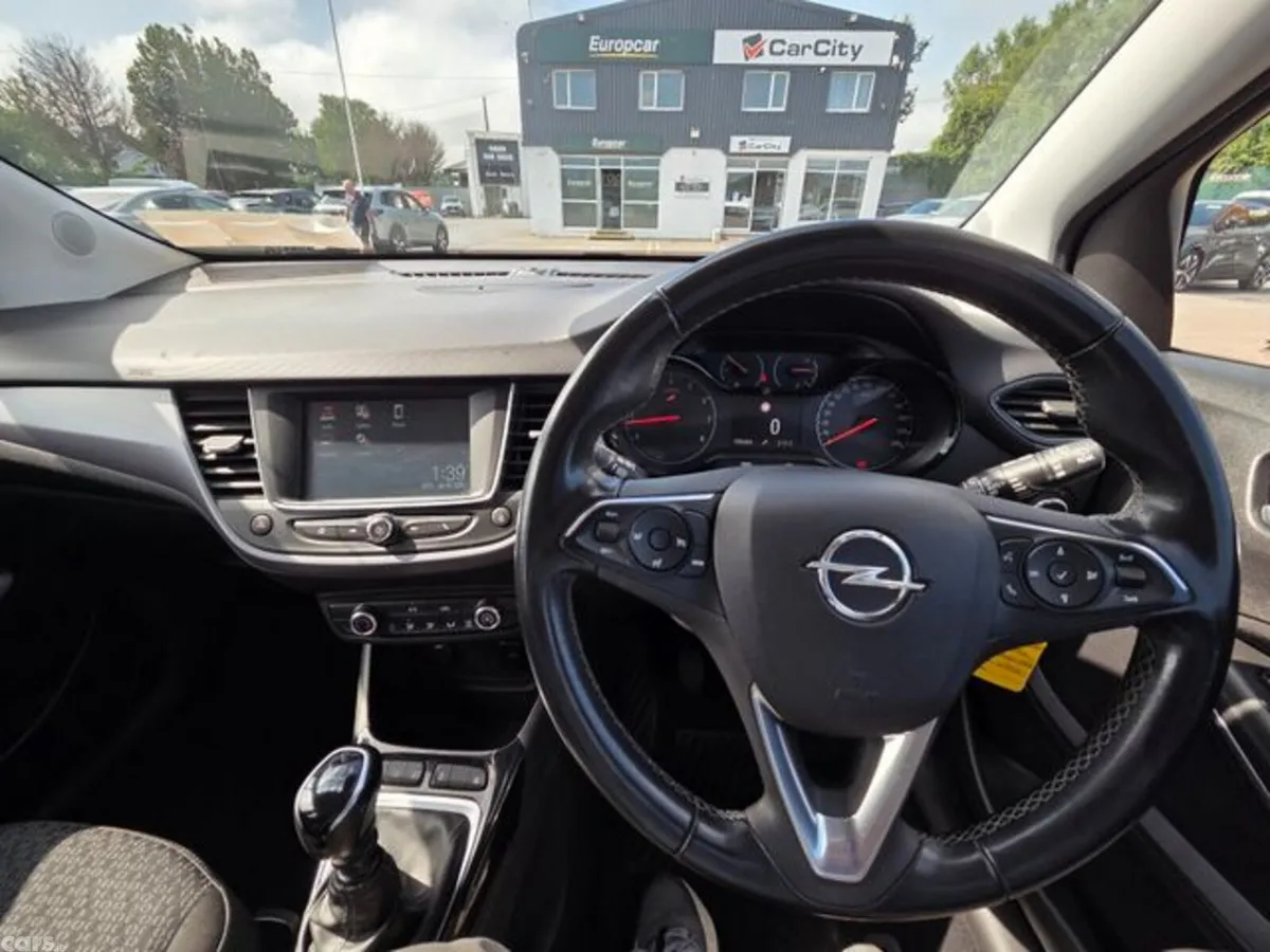 Opel Crossland MPV, Diesel, 2022, Grey